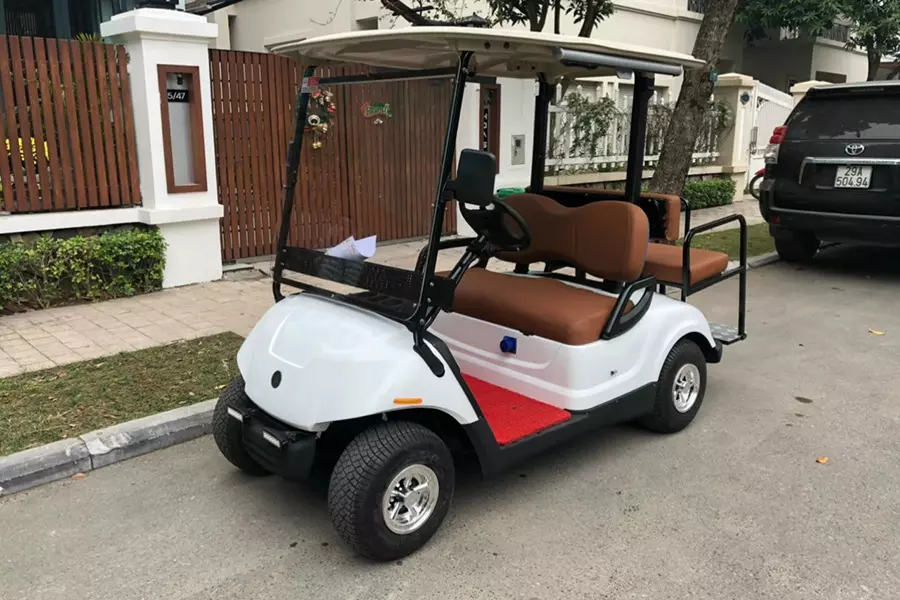 Xe điện Yamaha 5 chỗ mới 95% - ắc quy mới 100%