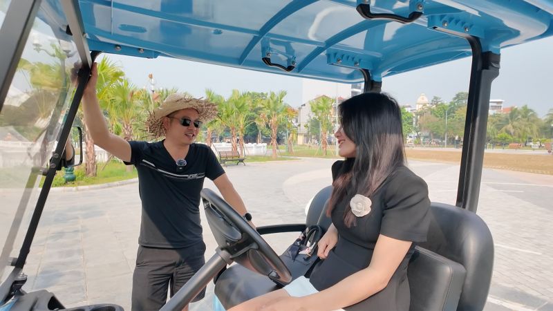 Bán xe cho gái xinh & cái kết... Mất tiền